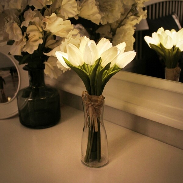 싱그러운 집,화이트 튤립 부케 LED - white tulip bouquet LED (4colors)