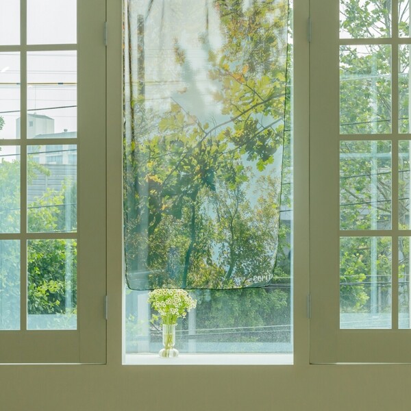 싱그러운 집,페피타 햇살 쉬폰 포스터 패브릭 숲 나무 자연 풍경 감성 햇빛 가을 꾸미기 써니데이